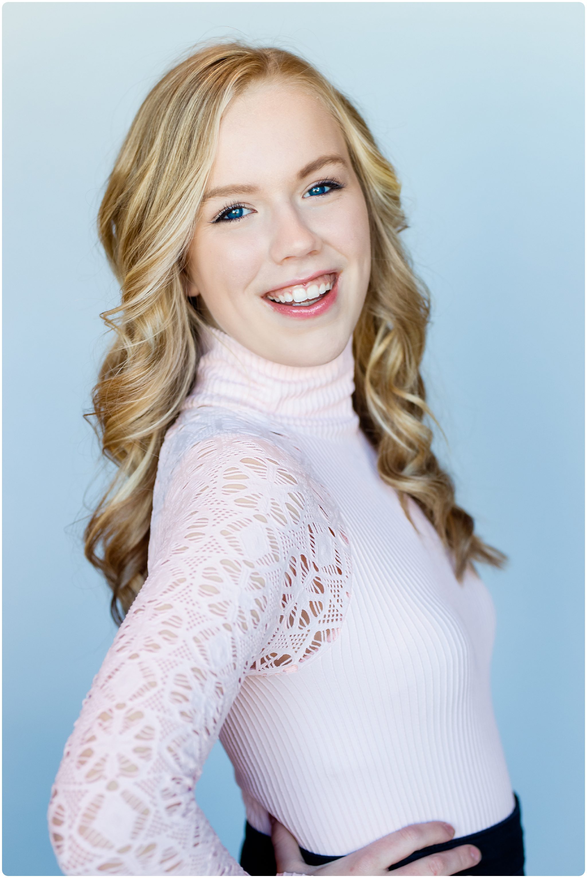 Downtown Sarasota Senior Photos by Michaela Ristaino Photography
